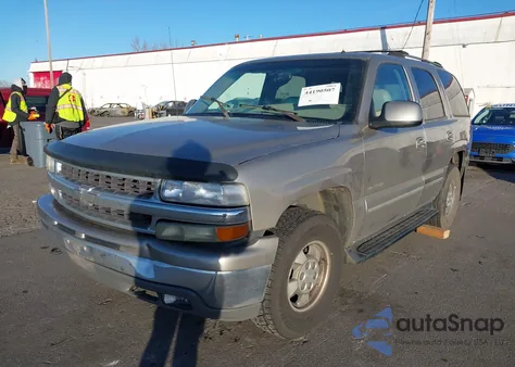 2002 Chevrolet Tahoe Lt z USA, uszkodzony, nr VIN 1GNEK13Z82J211550